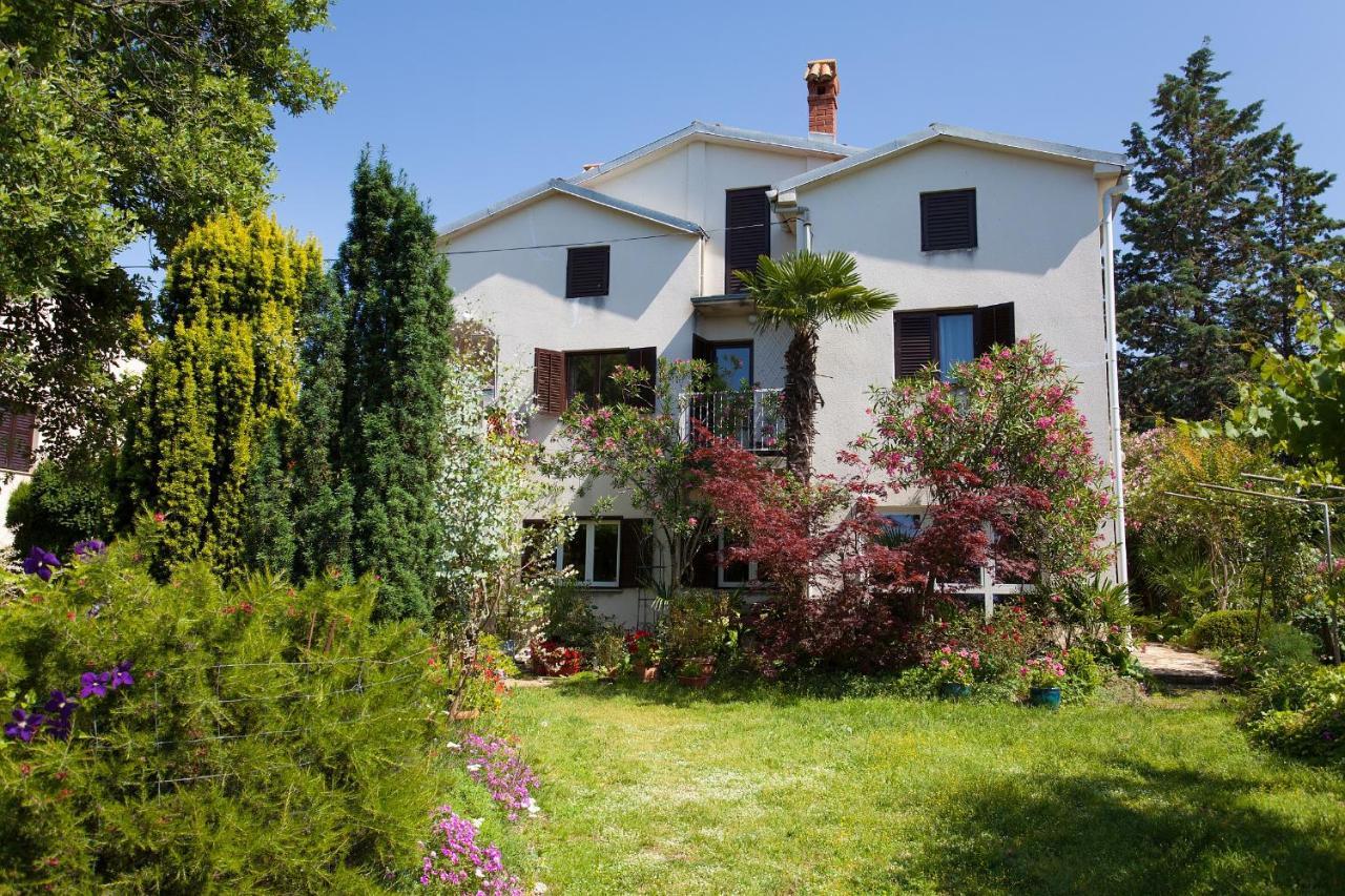 Apartment Du Malinska Exterior foto